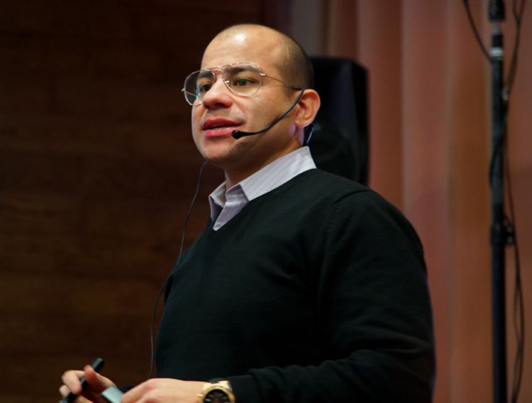 Cursos de Odontología Estética Dr. Johan Figueira